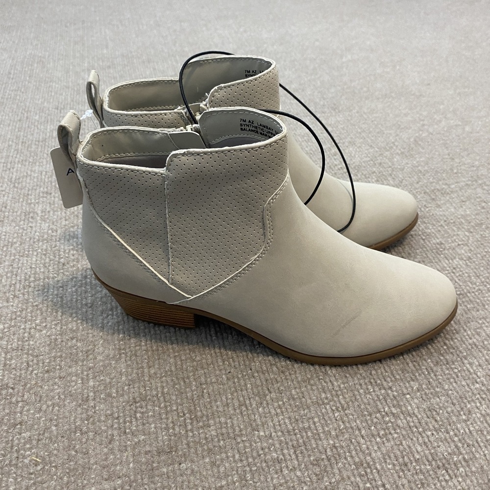Arizona Jean Co Booties Womens Size 7 Gray Synthetic Ankle Block Heel Lambay